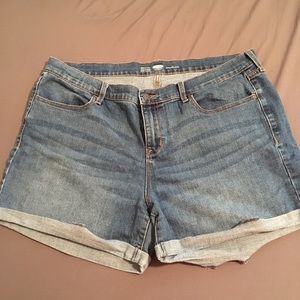 Old navy 5 inch seam short